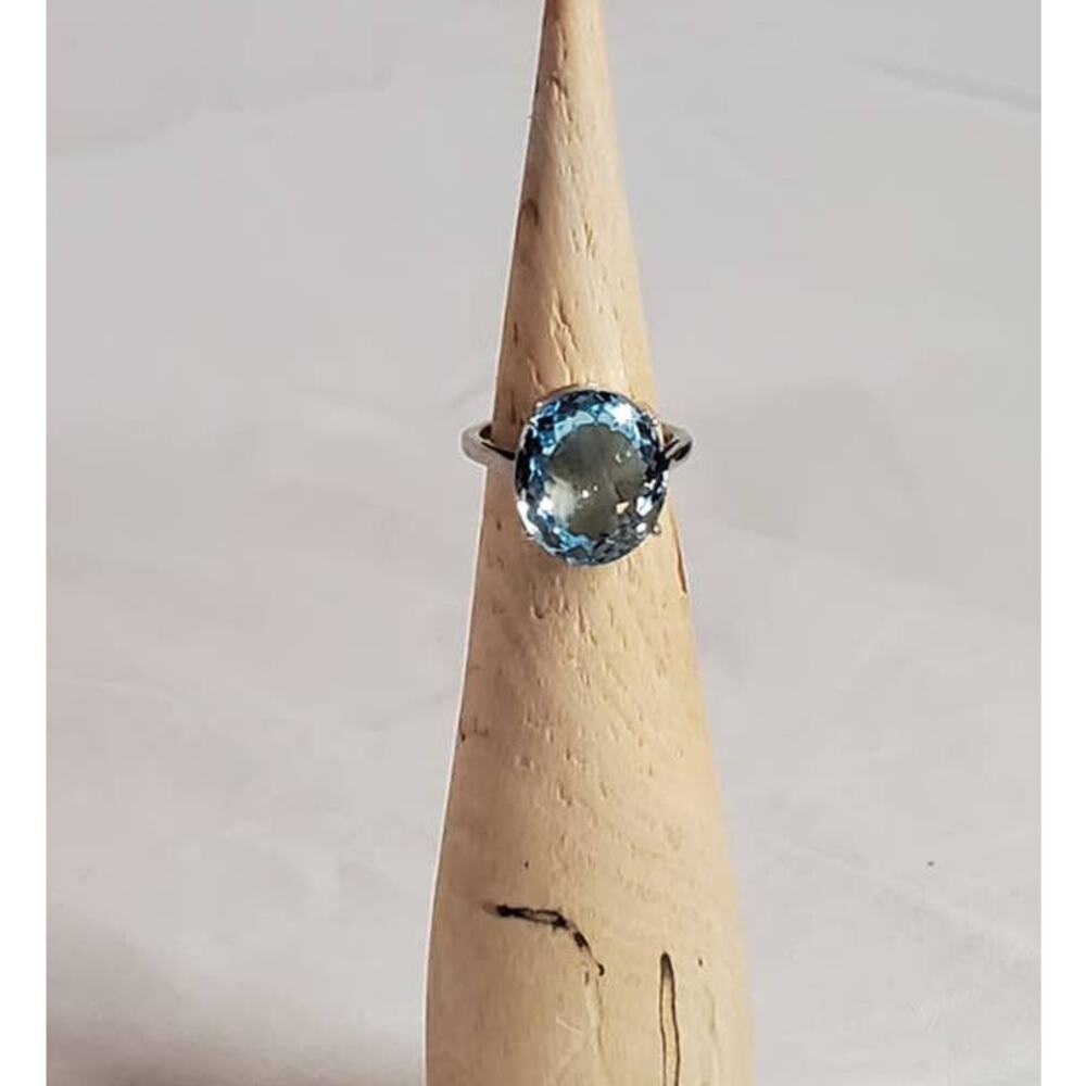 Sterling Silver Blue Topaz Ring